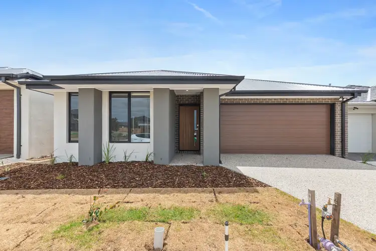 14 Gardenvale Avenue, Mambourin VIC 3024