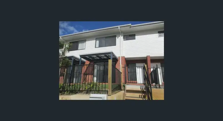 2/33 Chrome Drive, Pimpama QLD 4209