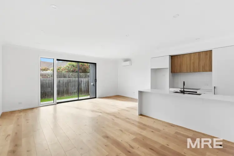 33 Currawong Street, Preston VIC 3072