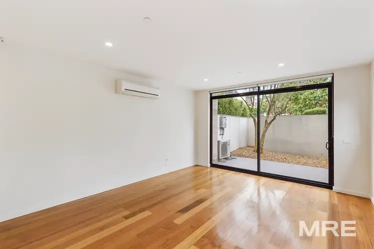 Third view of Homely apartment listing, 11/421 Tooronga Road, Hawthorn East VIC 3123
