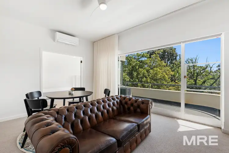 13/30 Queens Road, Melbourne VIC 3004