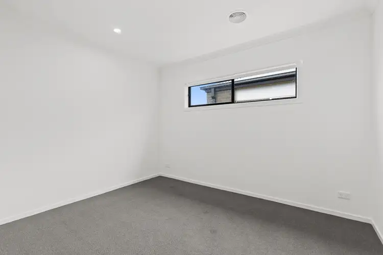 Fifth view of Homely house listing, 182 Wollahra Rise, Wyndham Vale VIC 3024