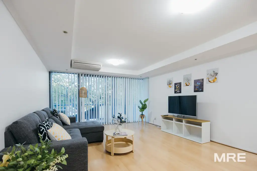 Main view of Homely apartment listing, 19/88 Park Street, South Melbourne VIC 3205
