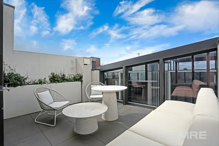 11/10 Boundary Street, South Melbourne VIC 3205