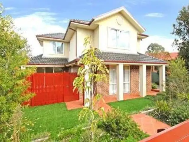 1/111 Coleman Parade, Glen Waverley VIC 3150