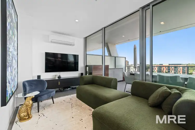 15 Clifton Street