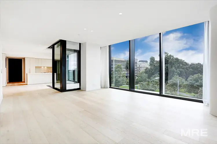 35 Spring Street