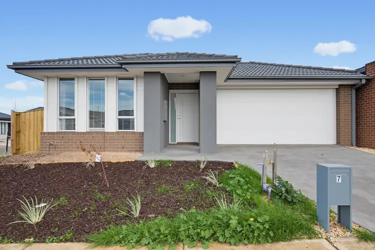 7 Fieldia Road