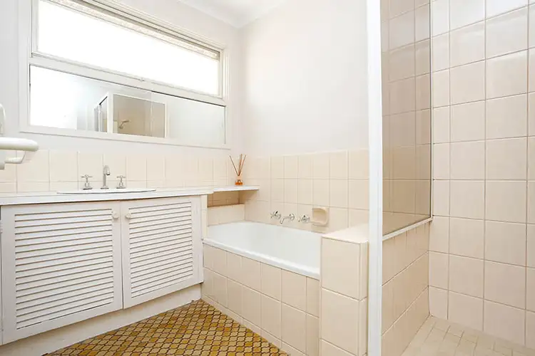Fourth view of Homely house listing, 4 Willowbank Court, Glen Waverley VIC 3150