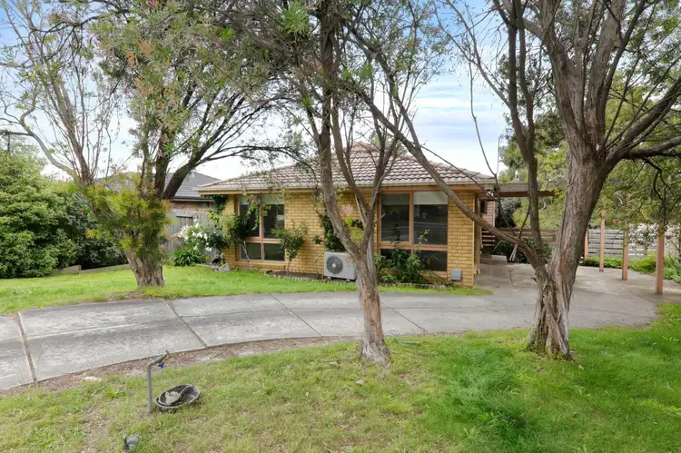 12 Tamboon Drive, Rowville VIC 3178
