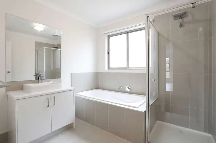 Fourth view of Homely unit listing, 42 Arkins Circuit, Tarneit VIC 3029