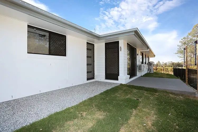2/10 Fiveways Circuit, Park Ridge QLD 4125