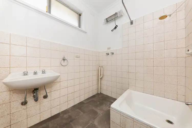 Fourth view of Homely unit listing, 4/443 Warrigal Road, Burwood VIC 3125