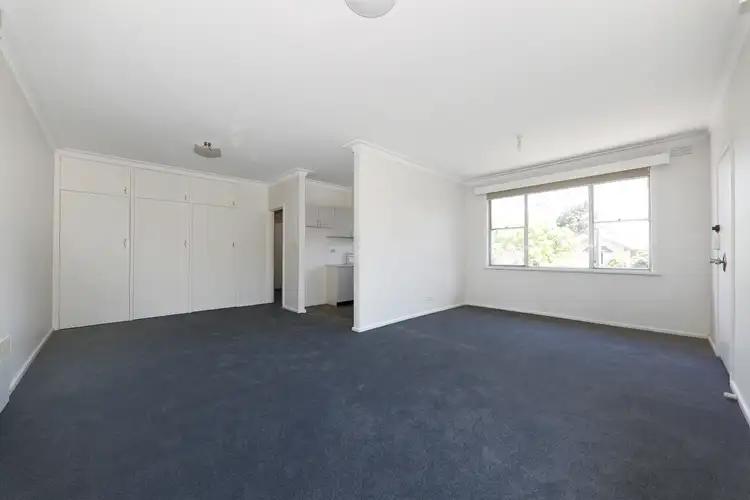 Fifth view of Homely unit listing, 4/443 Warrigal Road, Burwood VIC 3125