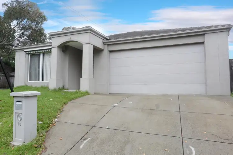 10 Herbert Street, Pakenham VIC 3810