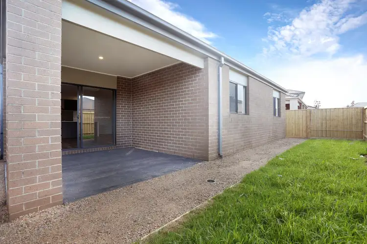 Fourth view of Homely house listing, 10 Oakridge Street, Point Cook VIC 3030