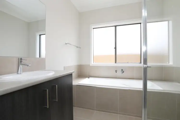 Fourth view of Homely house listing, 3 Barnato Street, Weir Views VIC 3338