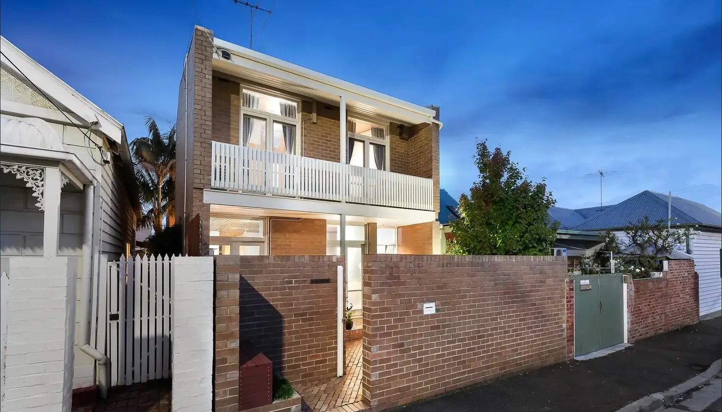 Main view of Homely townhouse listing, 2 Sutton Grove, Richmond VIC 3121