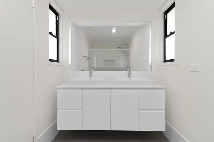 29 Buttuta Street, Logan Reserve QLD 4133