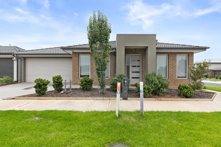 68 Wagner Drive, Werribee VIC 3030