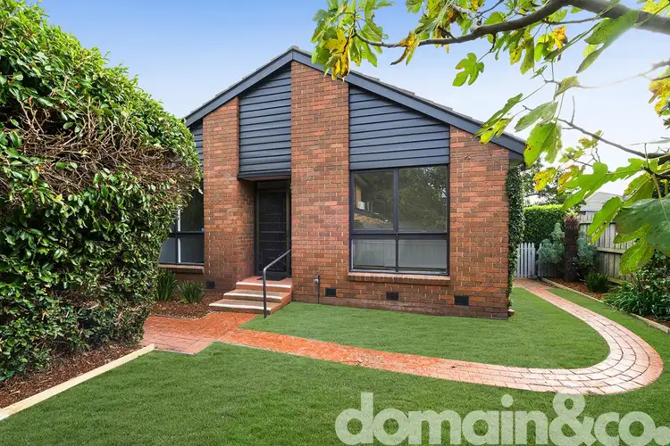 Main view of Homely villa listing, 4/3 Wattle Avenue, Glen Huntly VIC 3163
