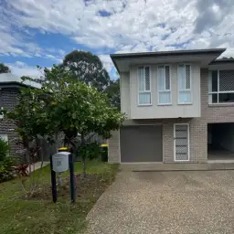 Main view of Homely unit listing, 2/72 Mistral Crescent, Griffin QLD 4503