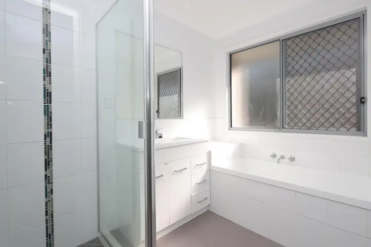 Second view of Homely house listing, 7 Figbird Close, Goodna QLD 4300