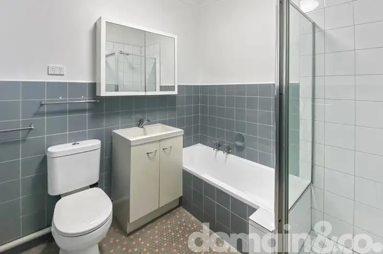 Fourth view of Homely apartment listing, 6/37 Narrak Road, Balwyn VIC 3103