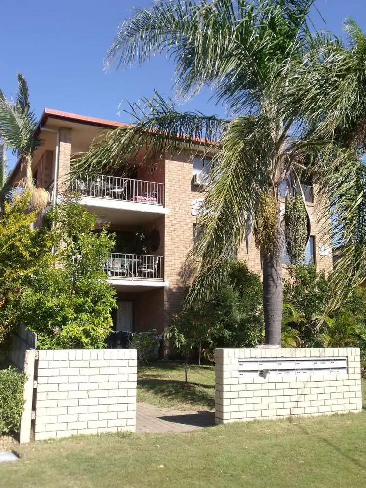 8/32 Imperial Parade, Labrador QLD 4215