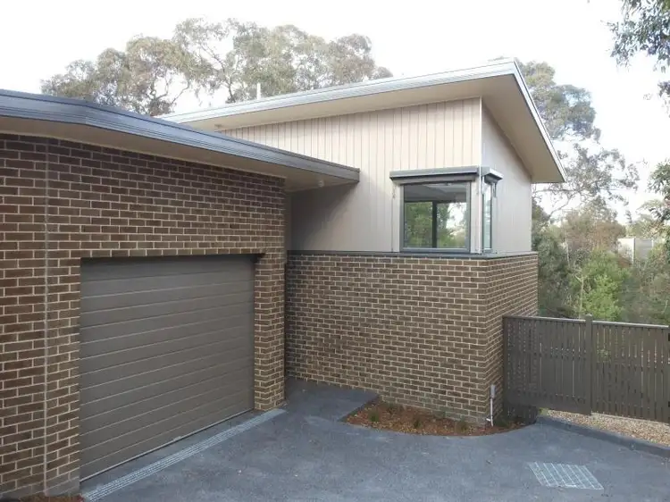2/30 Sadie Street, Mount Waverley VIC 3149