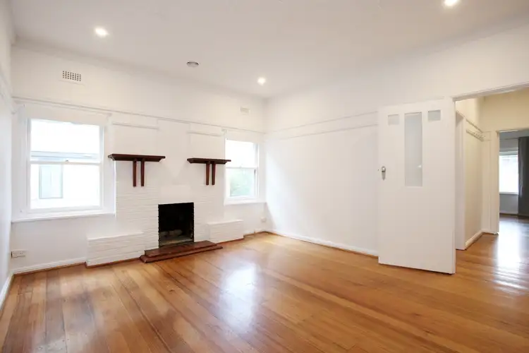 Third view of Homely apartment listing, 4/2 Irving Avenue, Prahran VIC 3181