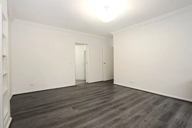 Third view of Homely apartment listing, 5/1-5 Auburn Grove, Hawthorn East VIC 3123