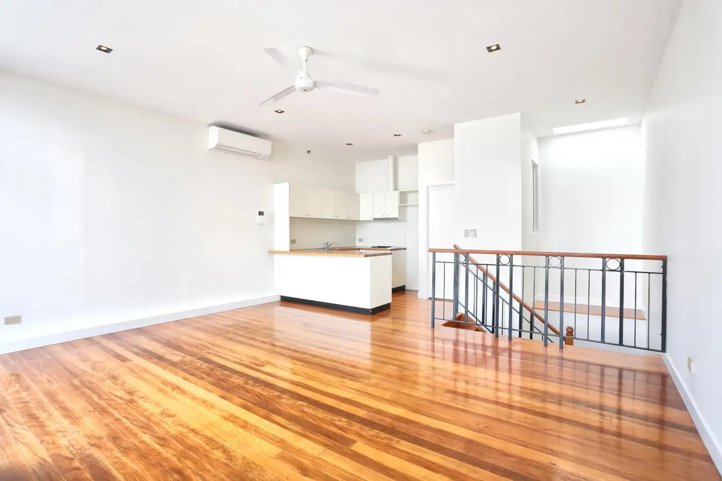 Main view of Homely apartment listing, 42/7 Drewery Lane, Melbourne VIC 3000