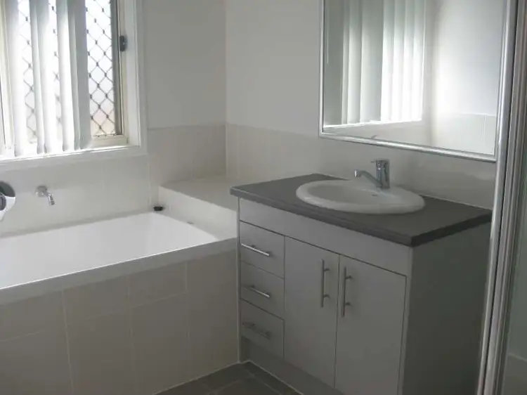 Third view of Homely house listing, 1/5 Caitlin Court, Kallangur QLD 4503