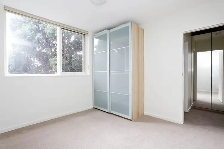 Fifth view of Homely apartment listing, 6/29 May Road, Toorak VIC 3142