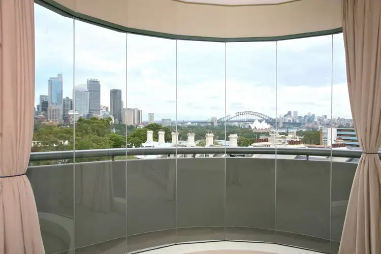 Fifth view of Homely apartment listing, 402/7 Rockwall Crescent, Potts Point NSW 2011