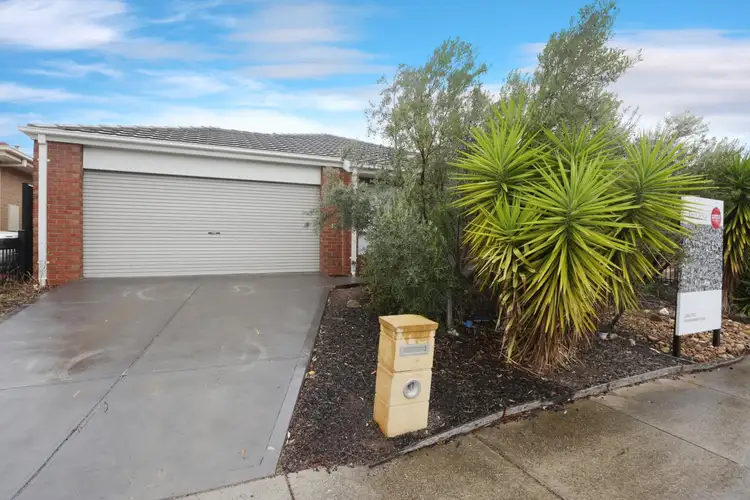 Second view of Homely house listing, 10 Sherlock Avenue, Tarneit VIC 3029