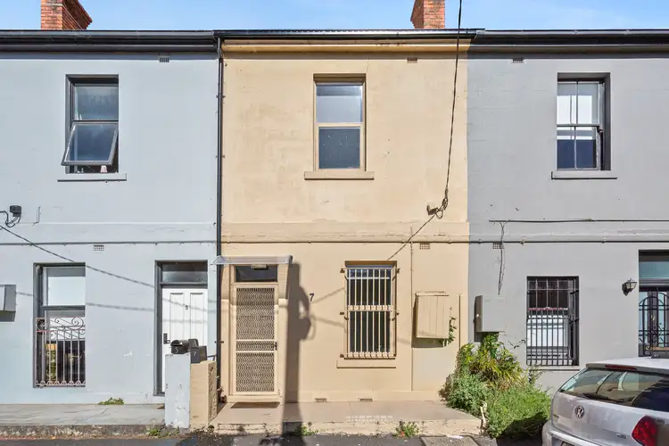 7 David Street, Carlton VIC 3053