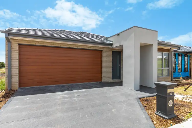 12 Tamworth Drive, Rockbank VIC 3335