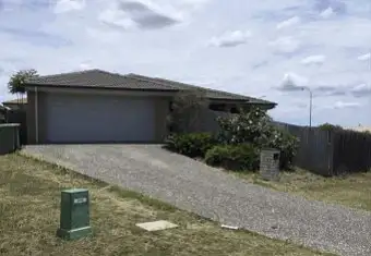 41 Peggy Crescent
