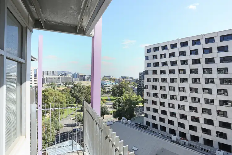 915/570 Swanston Street, Carlton VIC 3053