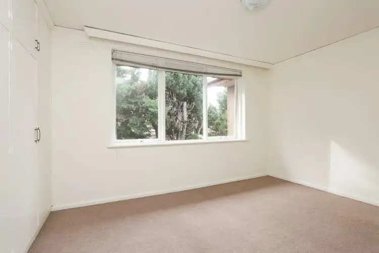 Fourth view of Homely apartment listing, 7/6 Beach Avenue, Elwood VIC 3184