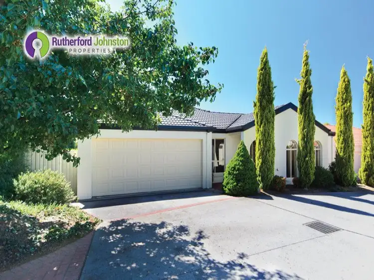Main view of Homely townhouse listing, 1/5 Fidler Court, Bruce ACT 2617
