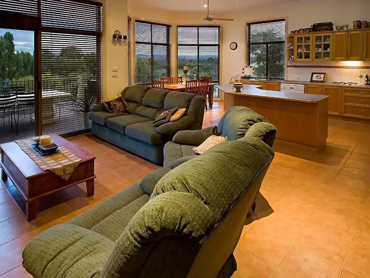 Sixth view of Homely house listing, 86 Michelle Avenue, Albury NSW 2640