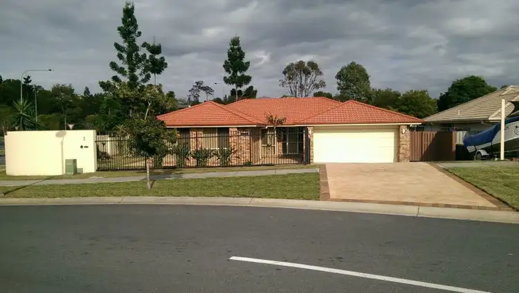 2 Belongil Street, Pacific Pines QLD 4211