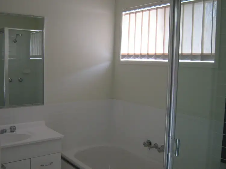 Fifth view of Homely semi-detached listing, 2/13 Dysart St, Rothwell QLD 4022