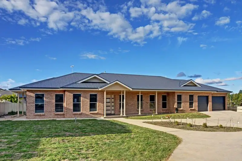 Main view of Homely house listing, 374 Escort Way, Orange NSW 2800