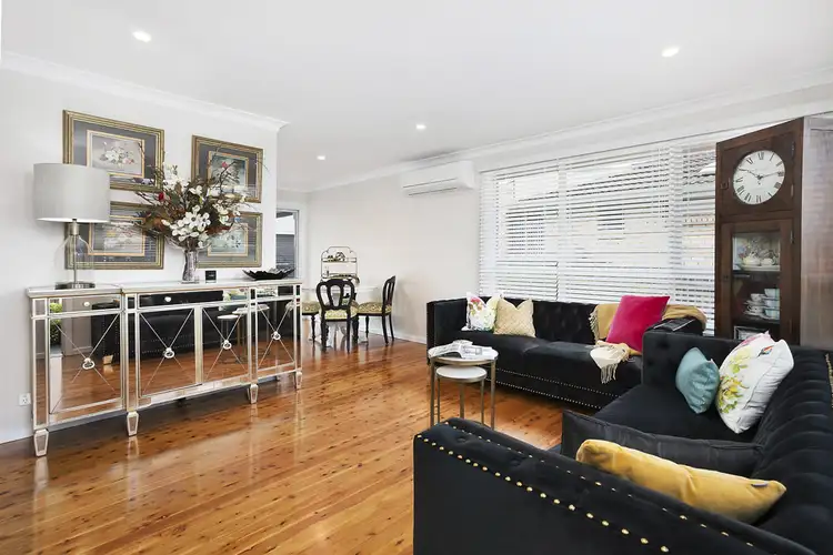 16 Jane Place, Heathcote NSW 2233