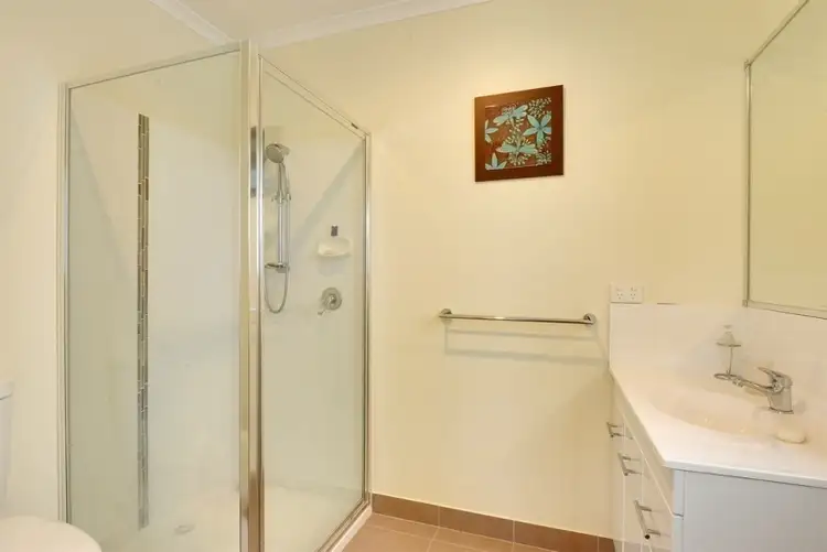 Fourth view of Homely house listing, 8 Larsen Court, Ranelagh TAS 7109