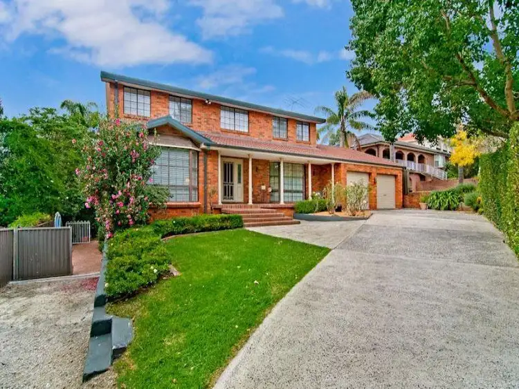 82 Ulundri Drive, Castle Hill NSW 2154